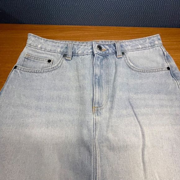 H&M distressed denim skirt size M 10 - Picture 3 of 12